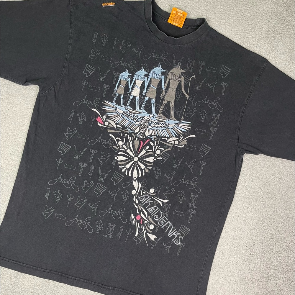 Vintage y2k akademiks T-shirt